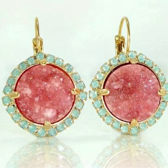 Jewelry - Round Pink Gems Dangle Earrings
